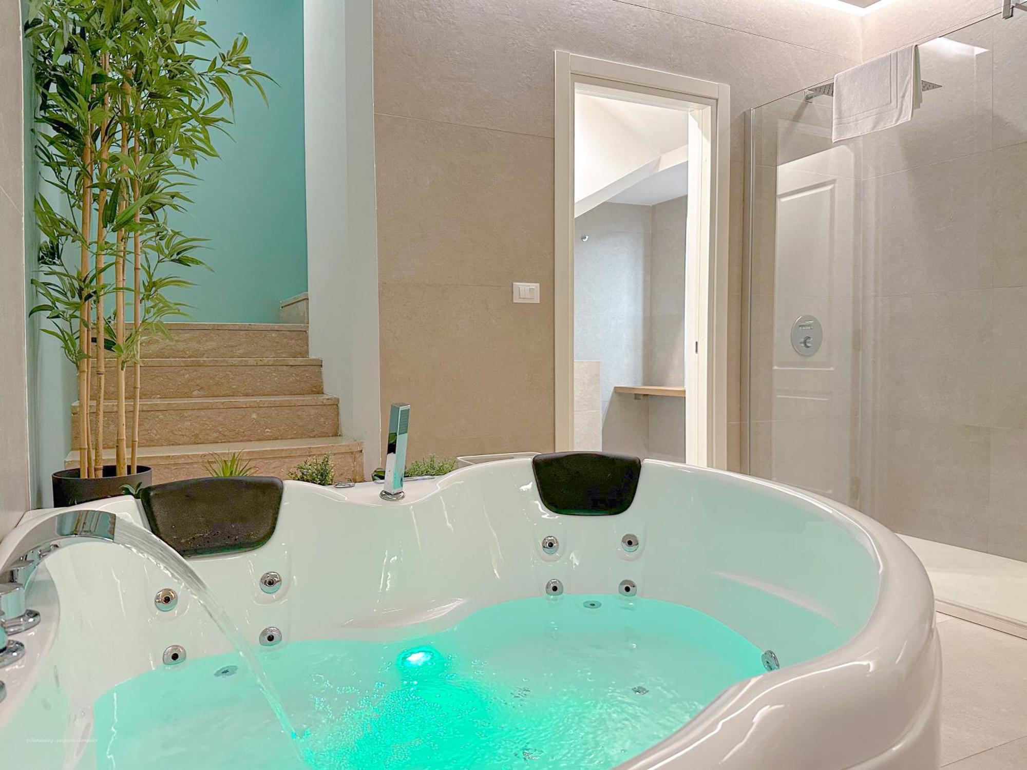 Banfi Luxury - Sauna & Jacuzzi Apartment Mailand